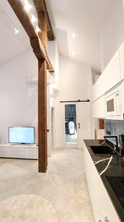 Acogedor Apartamento En Pleno Centro De Malaga By Sharingcoアパートメント エクステリア 写真