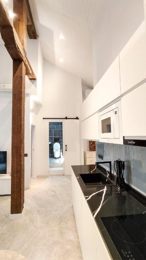 Acogedor Apartamento En Pleno Centro De Malaga By Sharingcoアパートメント エクステリア 写真